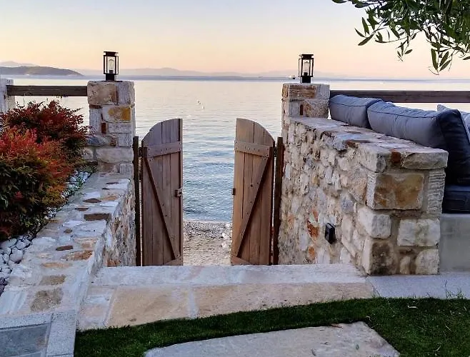 בית נופש Aura Di Mare Luxury House *